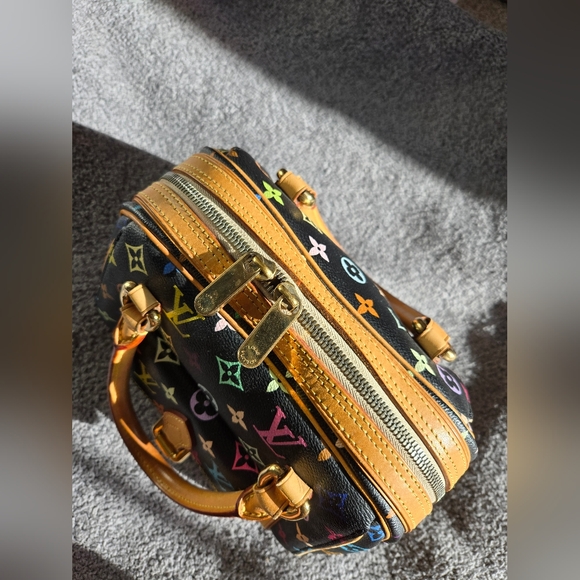 *SOLD* LV Murakami Black Monogram Priscilla bag w/COA - Picture 4 of 12